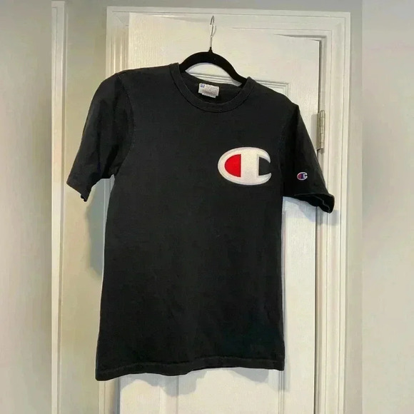 VTG Champion Men’s Black Large Logo Appliqué Short Sleeve Crew Tee Shirt Size S - Picture 1 of 10